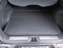 Gumová vana do kufru Renault Kadjar 2015-2022 (horní dno) (1)
