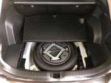 Gumová vana do kufru Toyota Rav4 2019-2026 (spalovací motor i hybrid) (6)