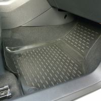 Gumové autokoberce VW Tiguan 2007-2016 (2)