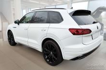 Prahové lišty VW Touareg 2018-2026 (tmavé, lesklé) (7)