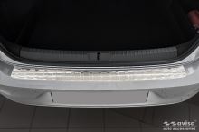 Ochranná lišta hrany kufru VW Passat B8 2015-2023 (sedan, matná) (3)