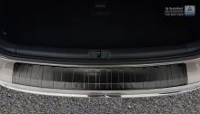 Ochranná lišta hrany kufru VW Passat 2010-2015 (combi, tmavá, matná) (2)