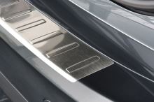 Ochranná lišta hrany kufru Citroen C4 Picasso 2013-2022 (matná) (1)