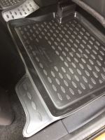 Gumové autokoberce Ford Kuga 2013-2019 (4)