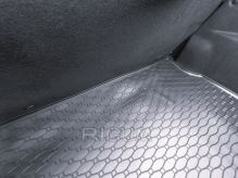Gumová vana do kufru Peugeot 208 2012-2019 (3)