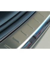 Ochranná lišta hrany kufru BMW X6 2008-2014 (E71) (1)
