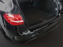 Ochranná lišta hrany kufru Mercedes C-Class 2014-2021 (W205, combi, tmavá, matná) (3)