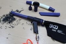 Poškozený obal/poslední kusy -  Pistole Pneumatická sací / ofukovací, přepínatelná, 9dílná (1)