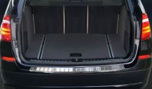 Ochranná lišta hrany kufru BMW X3 2014-2017 (matná) (1)