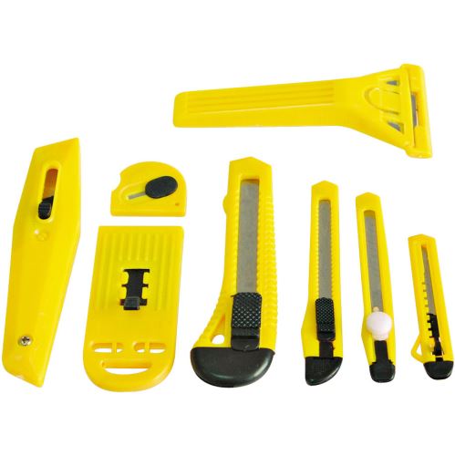 Nože sada 8 ks,  YELLOW COLOR WITH BLACK ENDS AND PUSH LOCK BUTTONS. (284562)