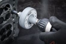 Přípravek lapovací na ventily motoru se dvěma přísavkami - BGS 1738 (1)