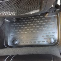 Gumové autokoberce BMW X3 2004-2010 (E83) (4)